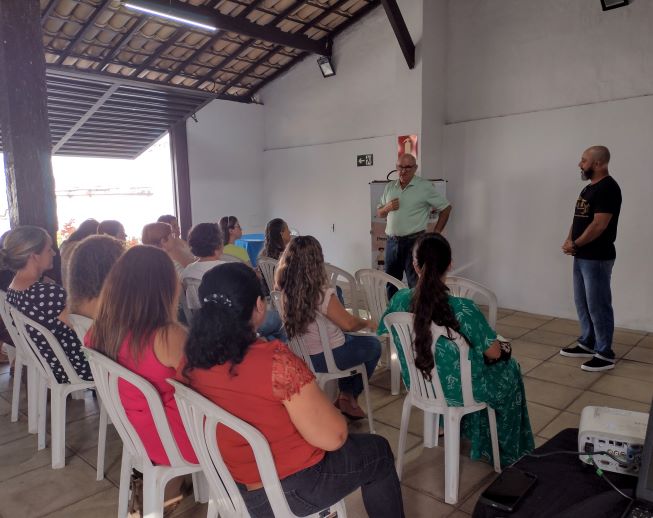 api-modulos/fotos/img/galeria_cat_culturais_523/523/13246/OFICINA DE EDUCAÇÃO PARA  O PATRIMÔNIO, PROJETO HISTORIAR, 14.03.2025 (6).jpg